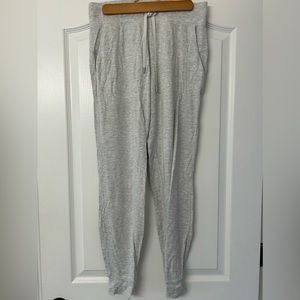 Lululemon Warm Down Jogger soft touch size 6